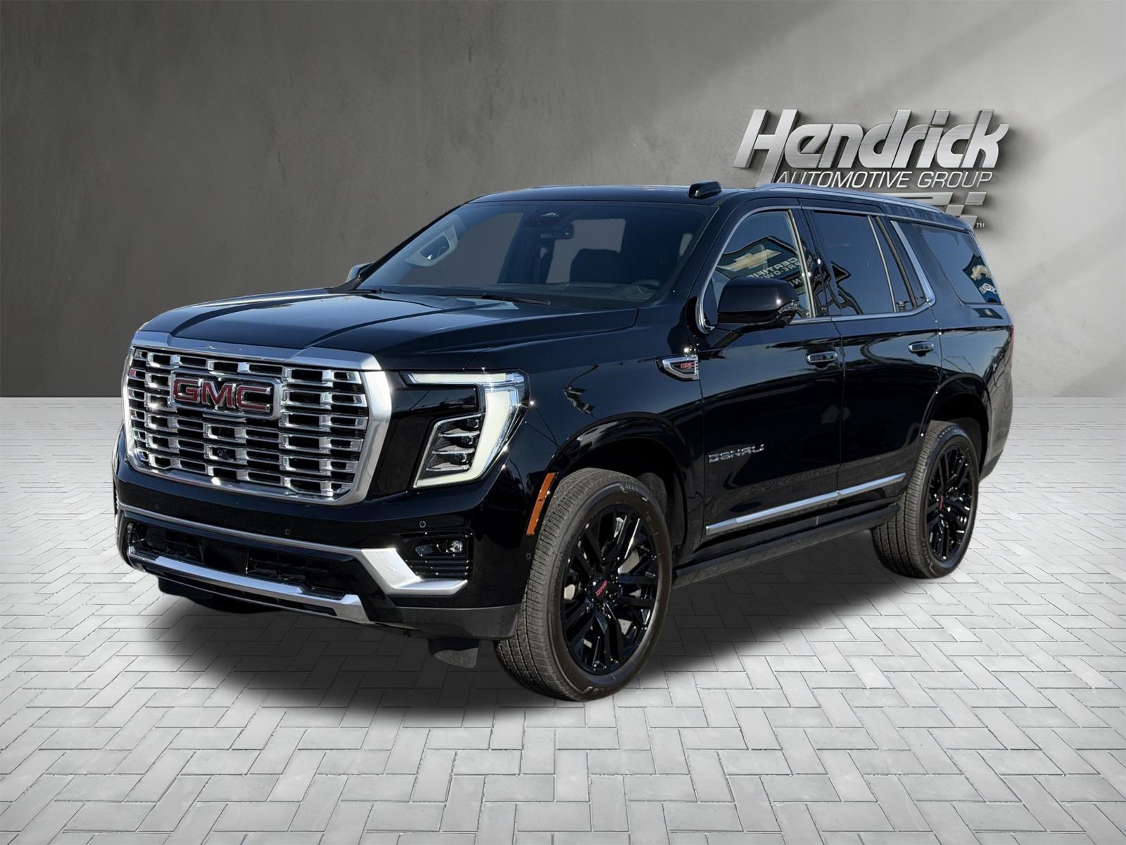 Used 2026 GMC Yukon Denali w/ Sun & Power Step Package AWD/4WD image 5