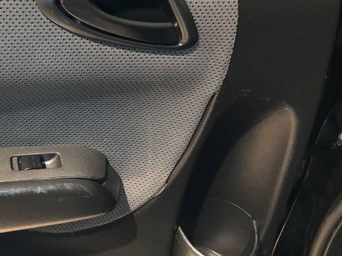 Used 2008 Honda Fit Sport image 15