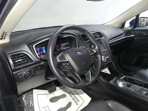 Used 2019 Ford Fusion Titanium image 24