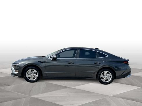 Used 2025 Hyundai Sonata SE FWD image 5