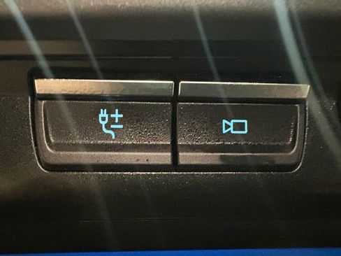 Used 2021 Ford F150 Lariat image 26