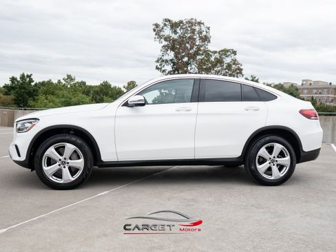 Used 2020 Mercedes-Benz GLC 300 4MATIC image 4