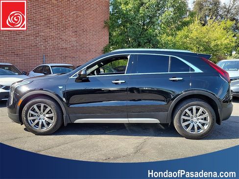 Used 2019 Cadillac XT4 Premium Luxury image 6