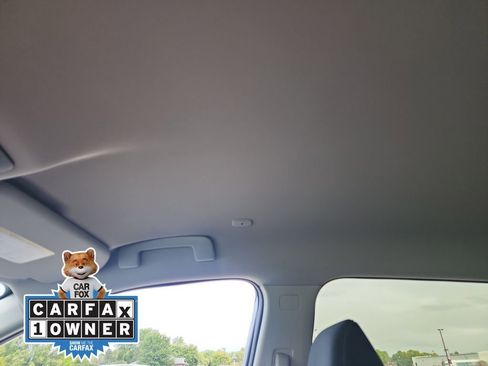 Used 2024 Nissan Rogue SV image 27