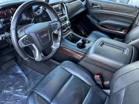 Used 2019 GMC Yukon SLT AWD/4WD image 11