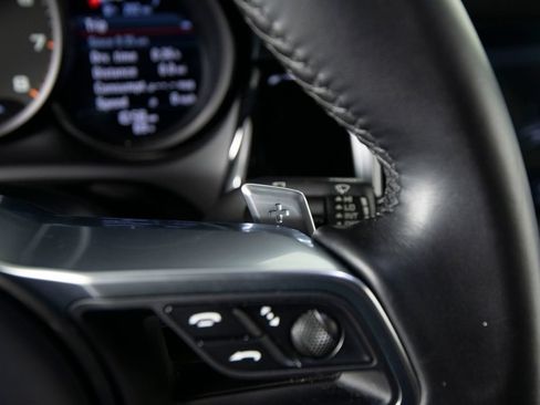 Certified 2020 Porsche Macan AWD/4WD image 23