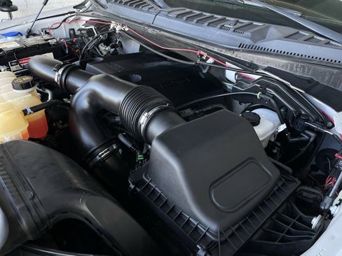 Used 2018 Ford F150 Lariat w/ Equipment Group 502A Luxury image 13