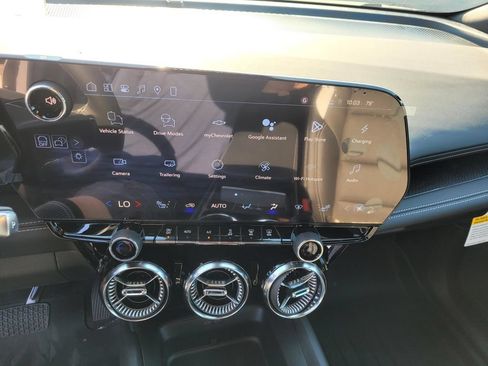New 2026 Chevrolet Blazer EV LT FWD image 12