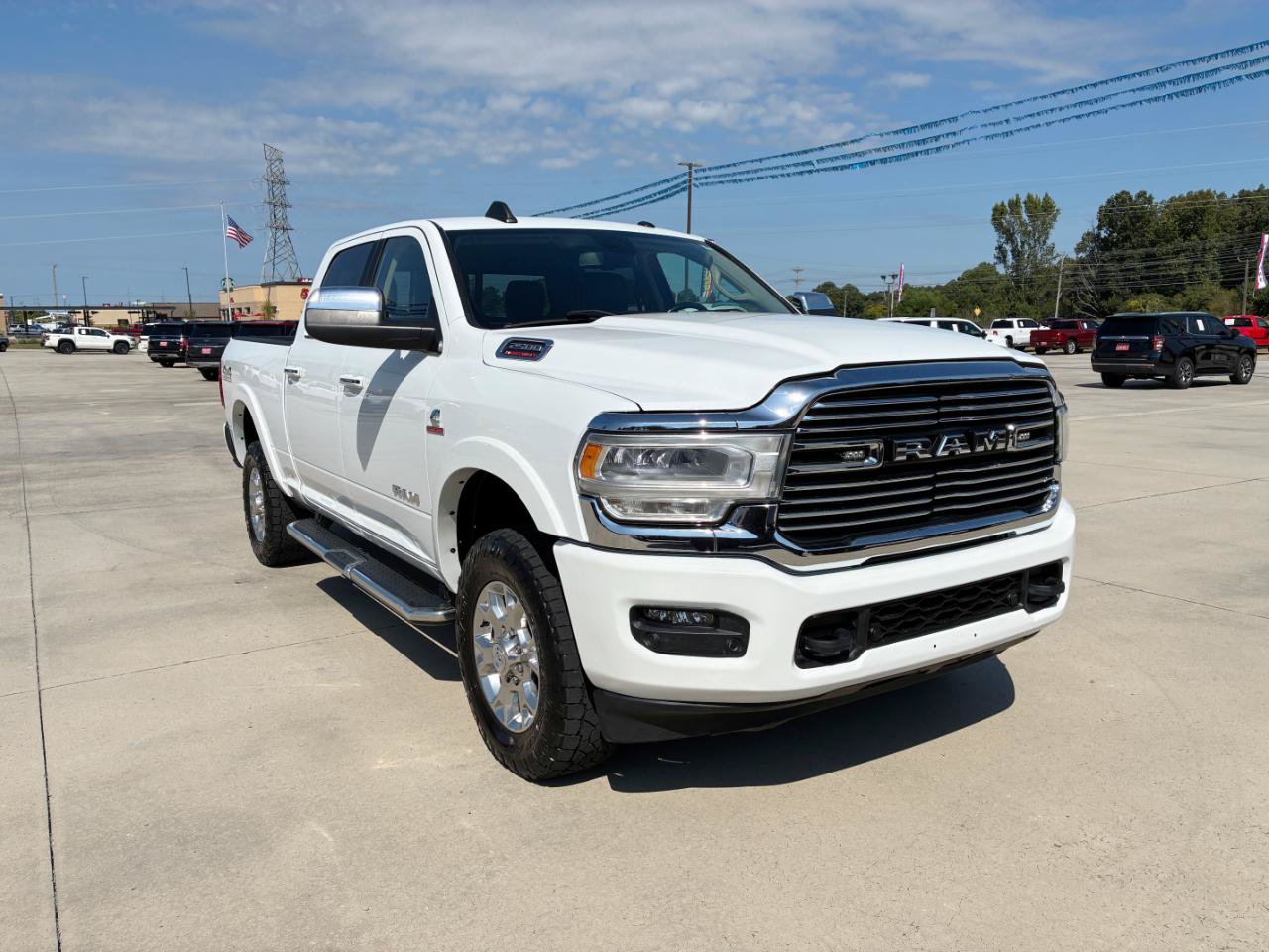 Used 2022 RAM 2500 Laramie AWD/4WD image 4