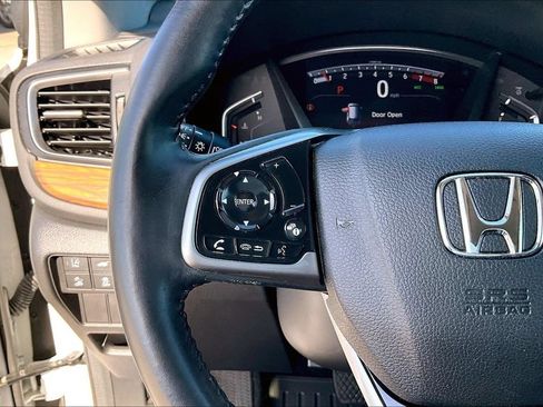 Used 2020 Honda CR-V Touring image 18