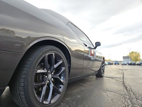 Used 2021 Dodge Challenger GT w/ Plus Package image 17