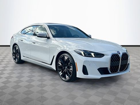 New 2026 BMW 430i w/ Premium Package RWD image 1