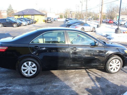 Used 2008 Toyota Camry LE image 19