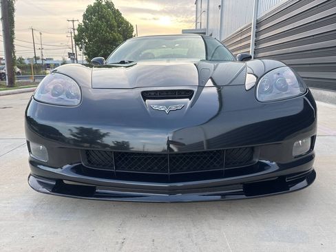 Used 2012 Chevrolet Corvette Z06 w/ 3LZ Preferred Equipment Group RWD image 38