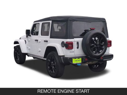 Used 2024 Jeep Wrangler Unlimited Sahara AWD/4WD image 7