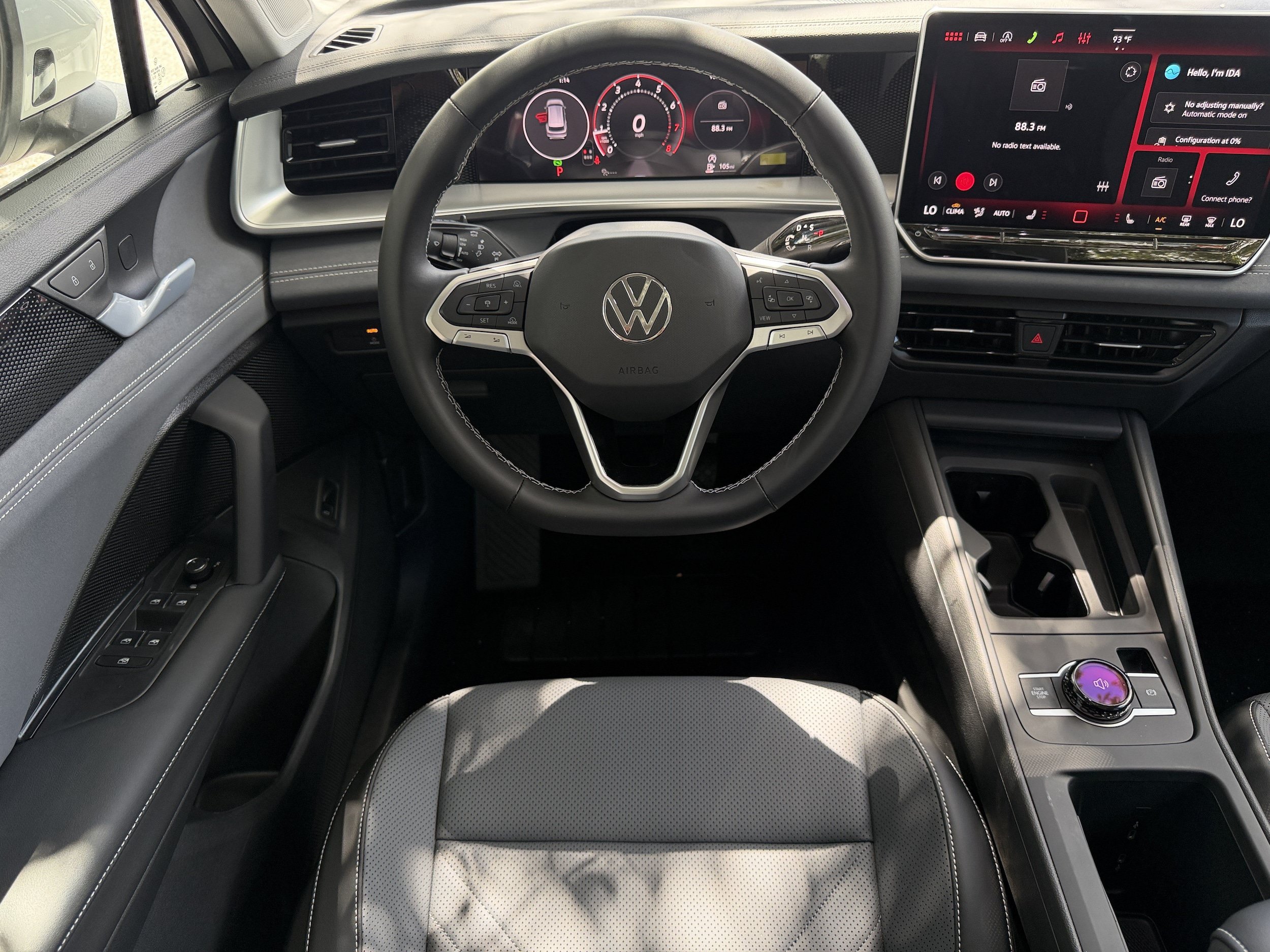 New 2026 Volkswagen Tiguan SE FWD image 15