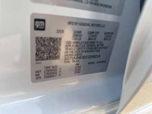 New 2026 GMC Sierra 1500 Denali Ultimate w/ LPO, Black Badging Package image 50