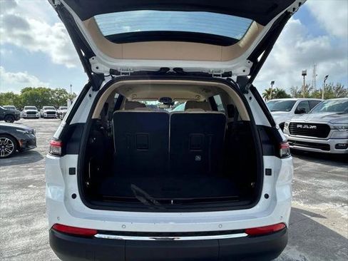 Certified 2022 Jeep Grand Cherokee L Limited RWD image 43