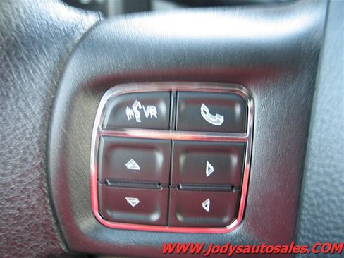Used 2017 RAM 1500 Tradesman w/ Cold Weather Group AWD/4WD image 9