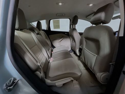 Used 2013 Ford C-MAX SE FWD image 32