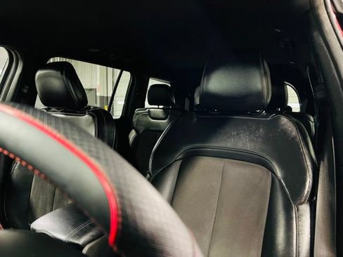 Used 2021 Jeep Grand Cherokee L Laredo RWD image 2