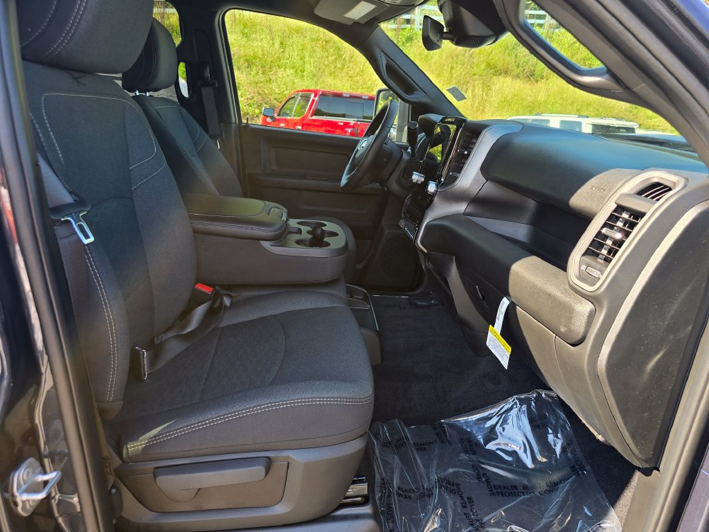 New 2027 RAM 2500 Tradesman AWD/4WD image 26