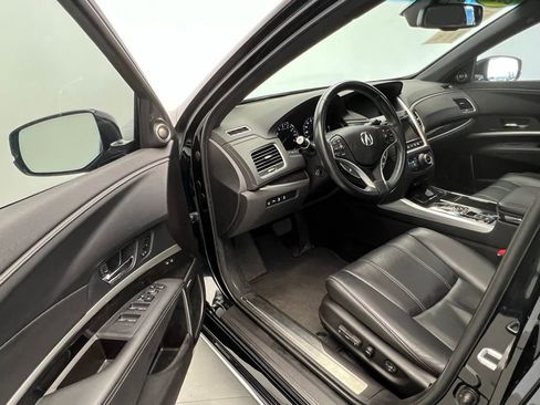 Used 2018 Acura RLX Sport Hybrid w/ Advance Pkg AWD/4WD image 23