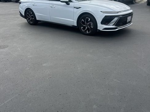 Used 2025 Hyundai Sonata SEL FWD image 5