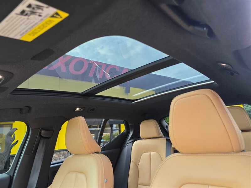 Used 2021 Volvo XC40 T5 Inscription w/ Advanced Package AWD/4WD image 18