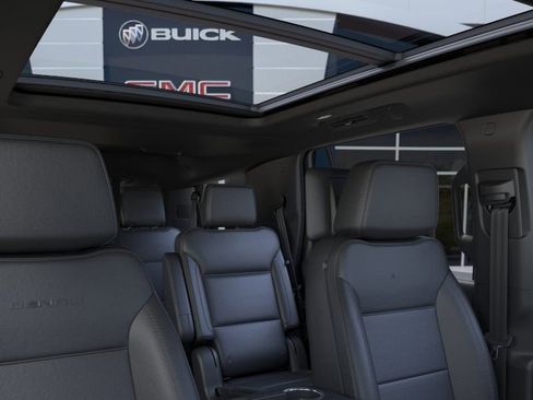 New 2026 GMC Yukon Denali w/ Denali Reserve Package AWD/4WD image 24