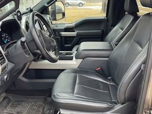 Used 2022 Ford F350 Lariat w/ Lariat Ultimate Package image 6