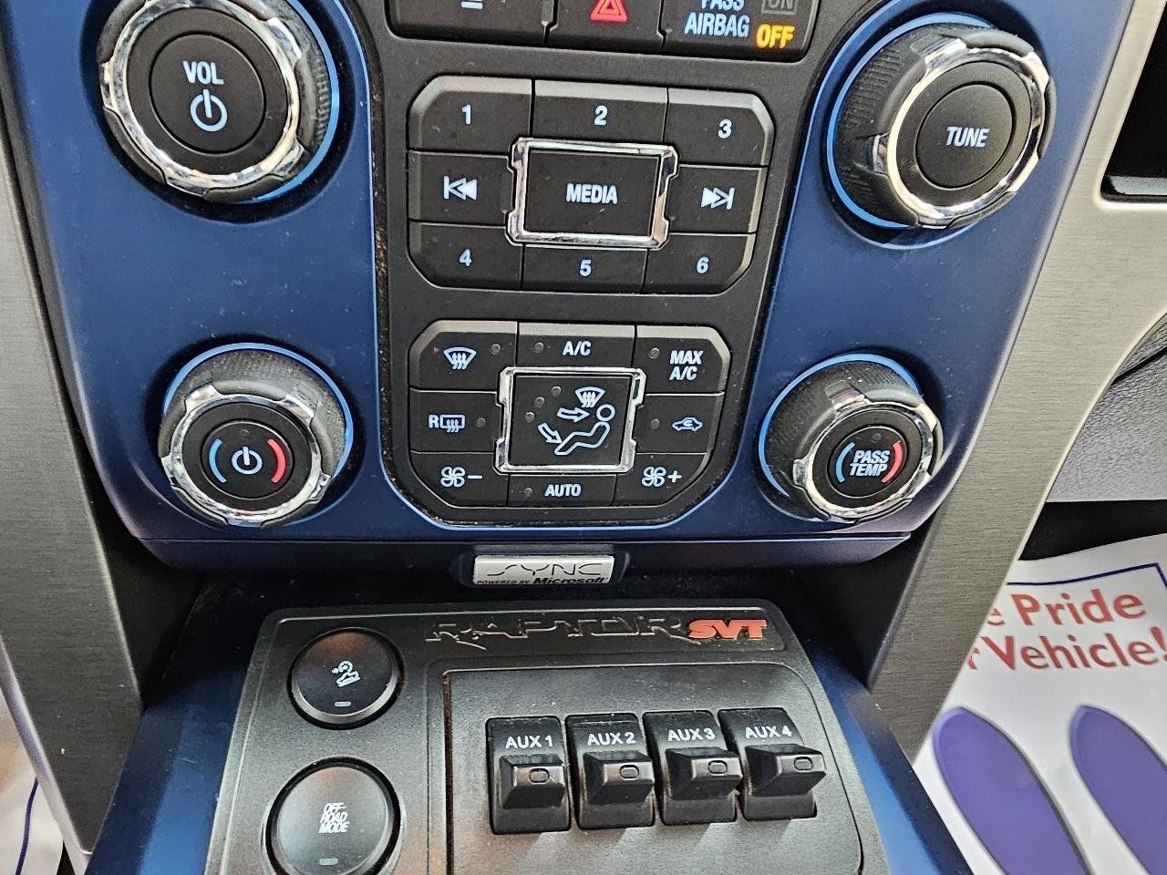 Used 2014 Ford F150 Raptor w/ Equipment Group 801A Luxury AWD/4WD image 35