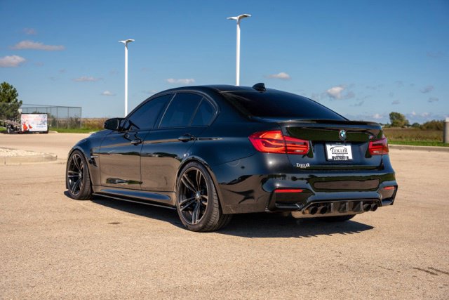 Used 2017 BMW M3 RWD image 5