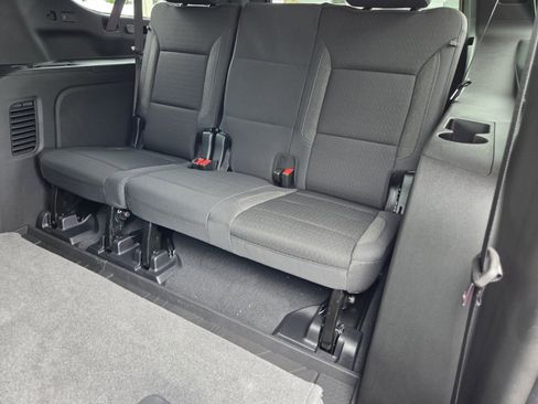 New 2026 Chevrolet Suburban LS w/ LS Custom Edition RWD image 6