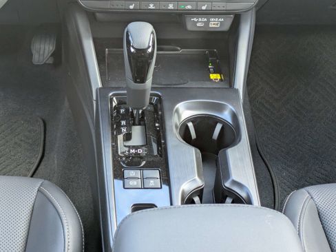 New 2026 Subaru Outback Limited AWD/4WD image 20