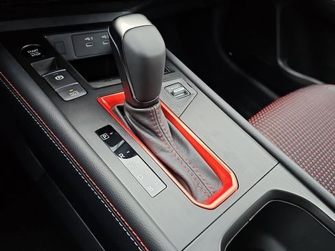 New 2026 Nissan Kicks SR w/ Cold Weather Package image 10