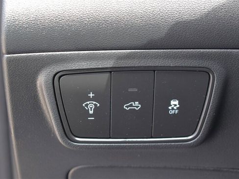 Used 2023 Hyundai Santa Cruz SEL AWD/4WD image 16