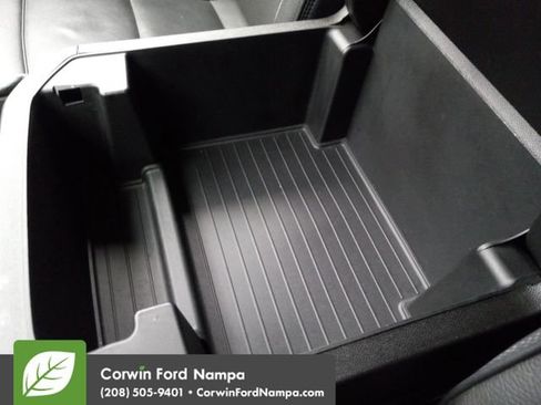 Used 2023 GMC Yukon Denali image 19