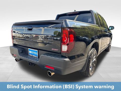 Used 2024 Honda Ridgeline Sport image 9