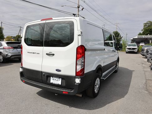 Used 2024 Ford Transit 250 Low Roof w/ Exterior Upgrade Package image 7