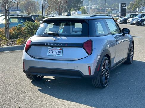 Used 2025 MINI Cooper S image 5