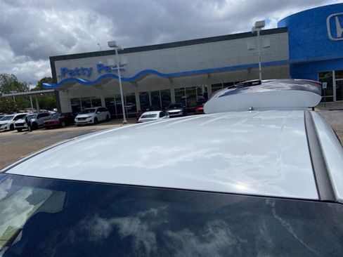 Used 2025 Chrysler Pacifica Select FWD image 28