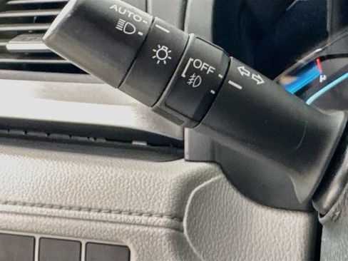 Used 2022 Honda Odyssey EX image 13