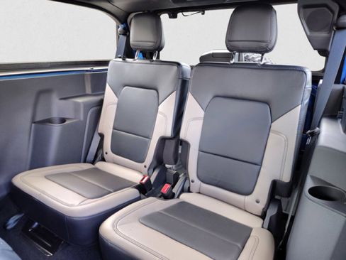 Used 2022 Ford Bronco Wildtrak image 18