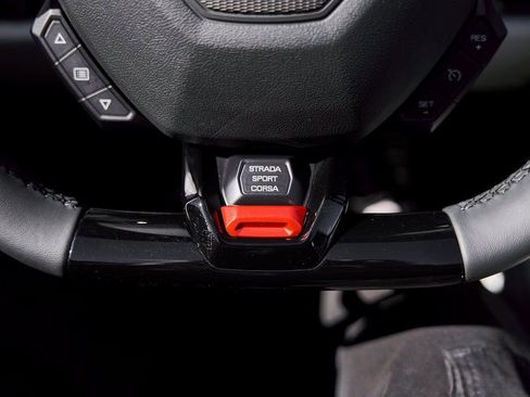 Used 2024 Lamborghini Huracan EVO AWD/4WD image 58