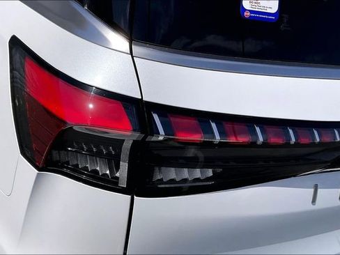 New 2026 INFINITI QX80 Luxe w/ Cargo Package AWD/4WD image 12