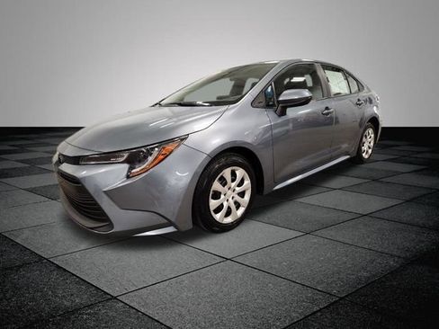 Used 2024 Toyota Corolla LE FWD image 8