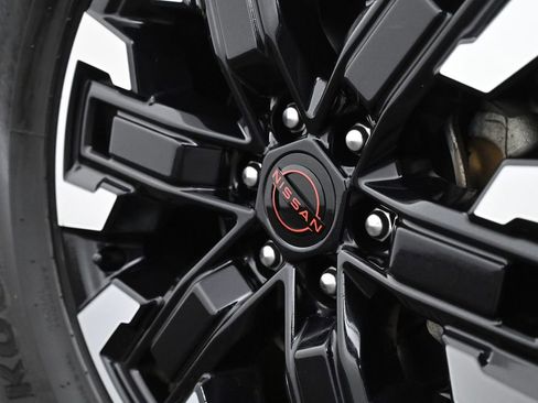 Used 2023 Nissan Frontier PRO-4X w/ Technology Package image 36