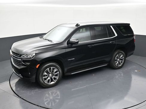 Used 2024 Chevrolet Tahoe LT RWD image 12