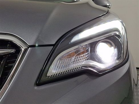 Used 2020 Buick Envision Essence image 12